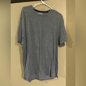 Lululemon men’s shirt
